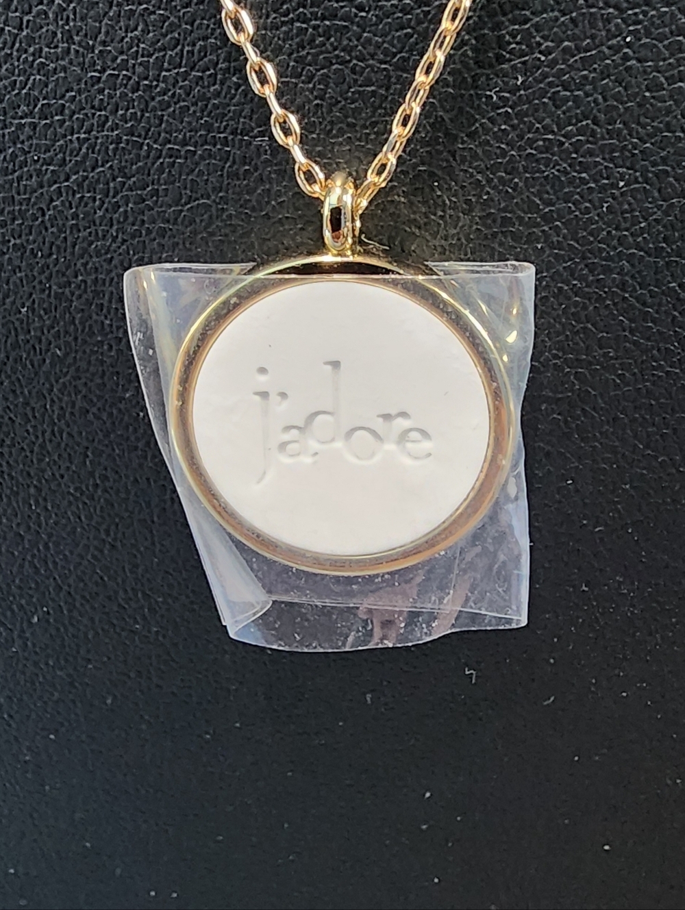 Dior J’adore Gold Necklace with Fragrance diffuser pendant